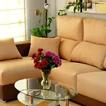 Bonito apartamento céntrico y cerca de la playa.